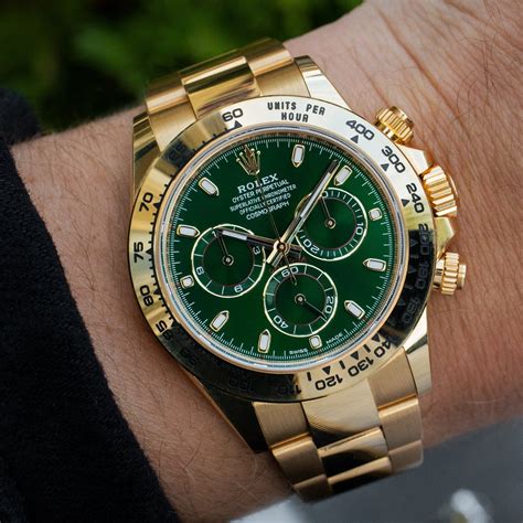 rolex daytona or fond vert prix|Rolex daytona watch price.